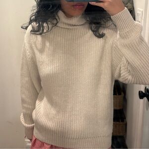 Aritzia Cream Knit Sweater 100% Merino Wool